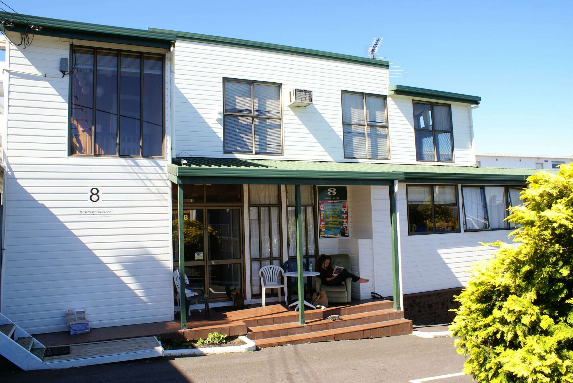 Borders Beyond Hostel Auckland Exterior photo
